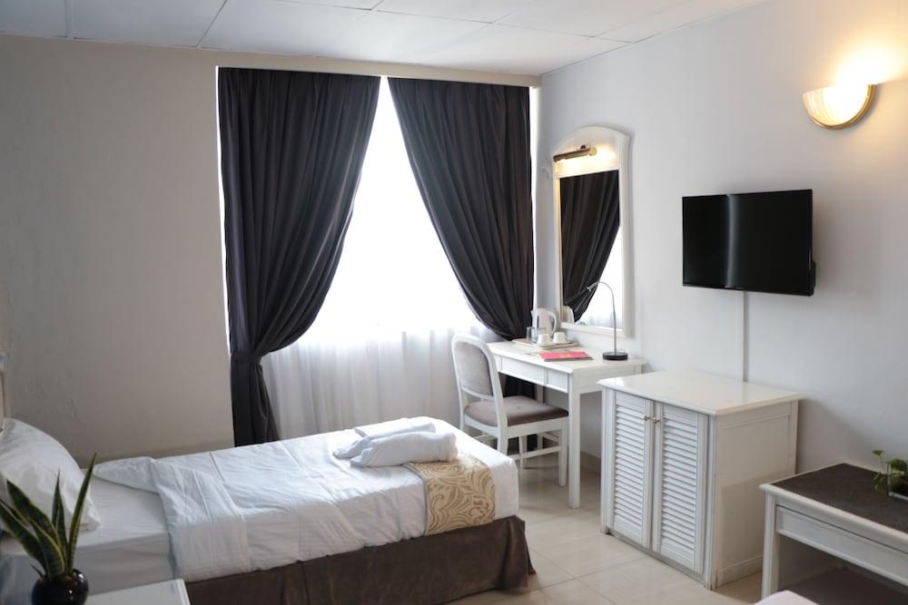 Legallery Suites Hotel Bandar Seri Begawan Exteriör bild