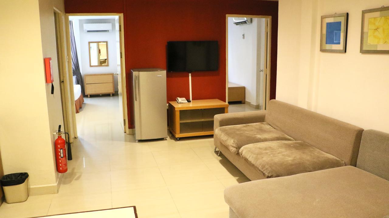 Legallery Suites Hotel Bandar Seri Begawan Exteriör bild