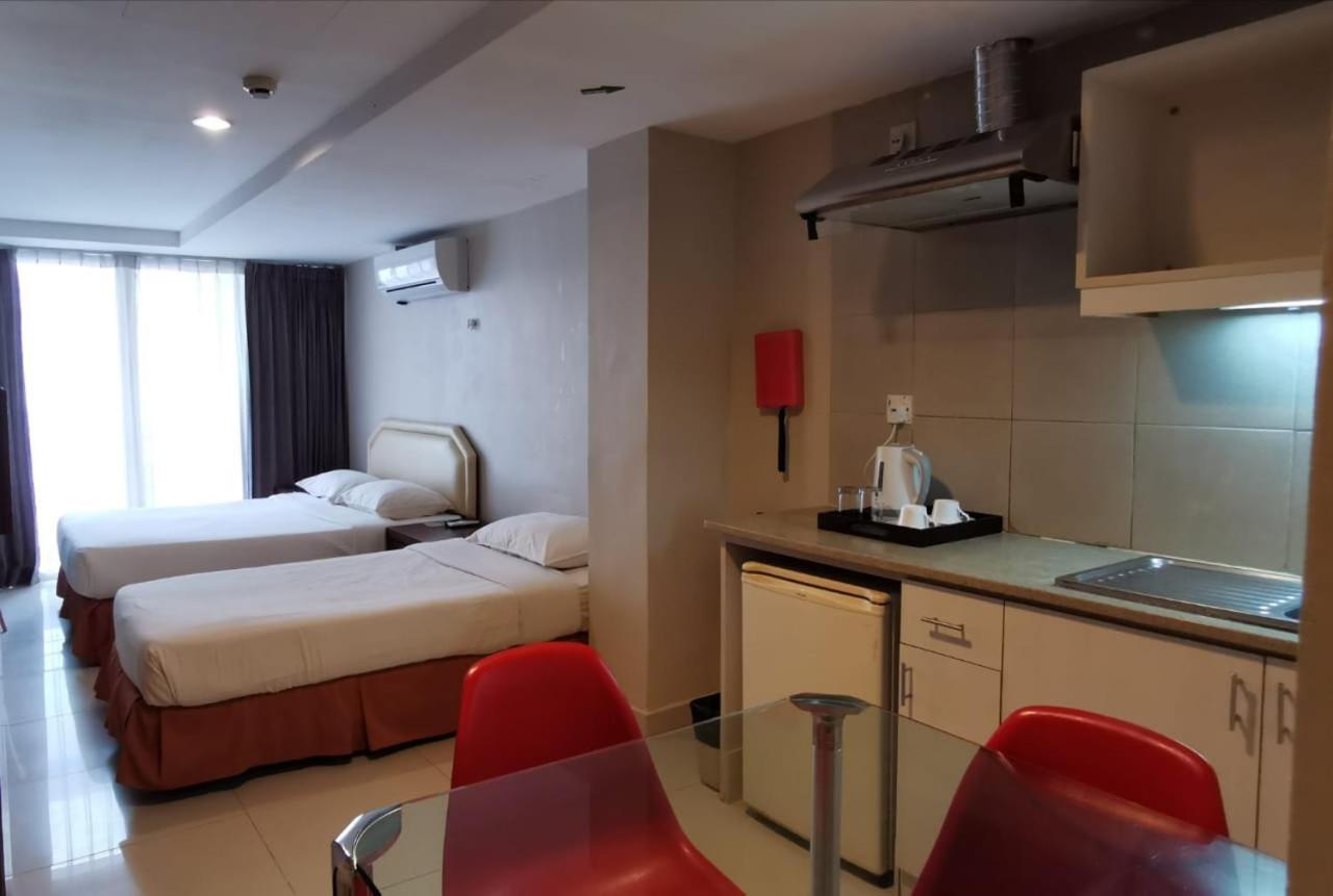 Legallery Suites Hotel Bandar Seri Begawan Exteriör bild