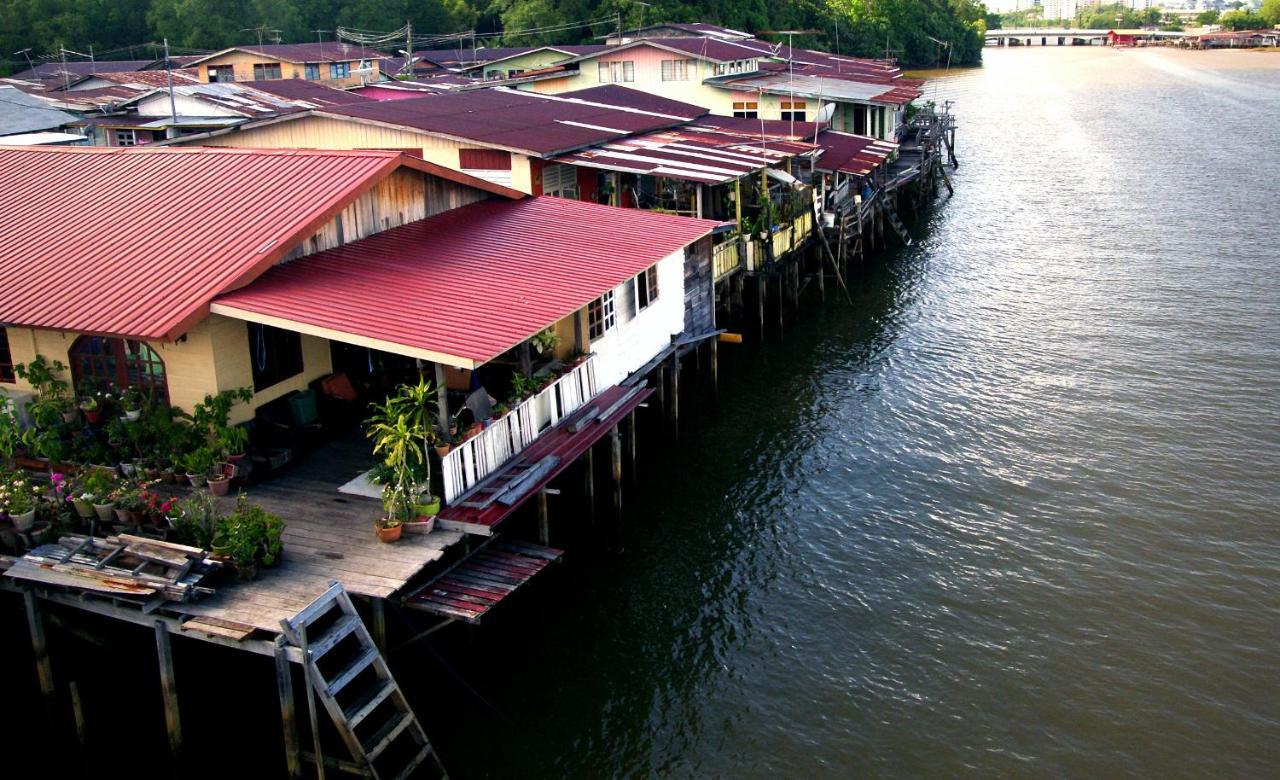 Legallery Suites Hotel Bandar Seri Begawan Exteriör bild